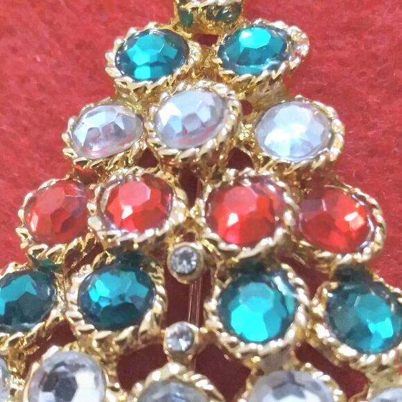 Vintage Brooch Christmas Tree Goldtone Rhinestones Facted Star Enamel Bow 2 In. - Picture 4 of 8